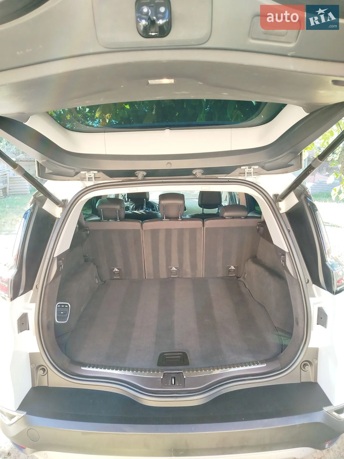 2015 Renault Espace - мініатюра 19