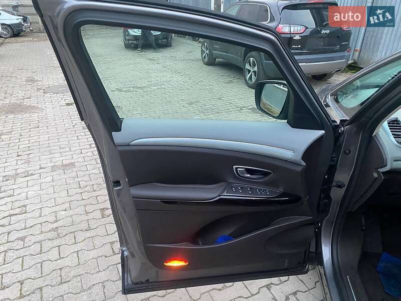 Минивэн Renault Espace 2015 в Ровно фото 15 Минивэн Renault Espace 2015 в Ровно