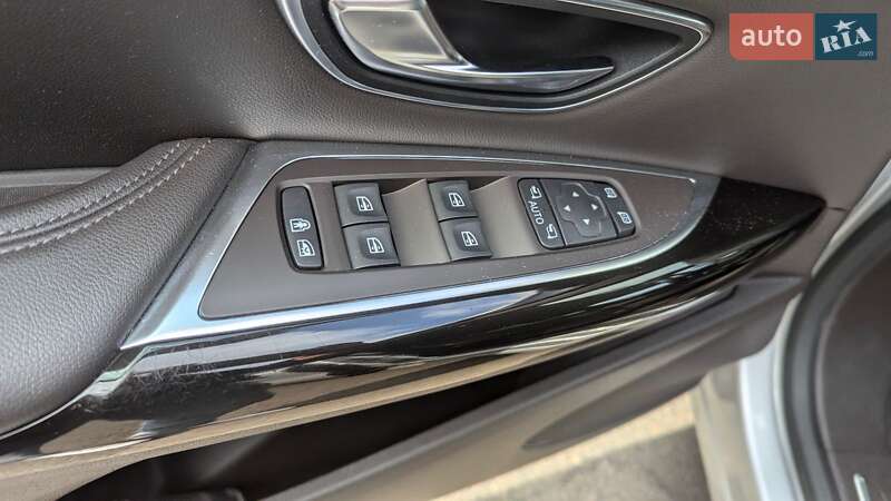 Мінівен Renault Espace 2016 в Рівному