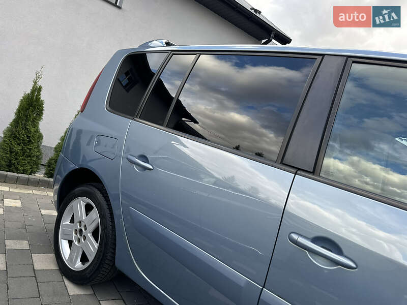 Мінівен Renault Espace 2006 в Дрогобичі