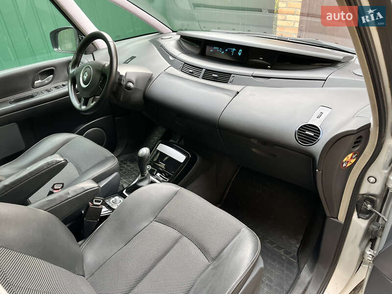 Минивэн Renault Espace 2010 в Луцке