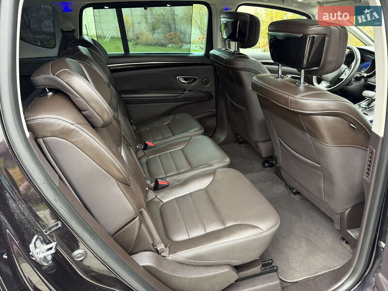 Мінівен Renault Espace 2015 в Луцьку