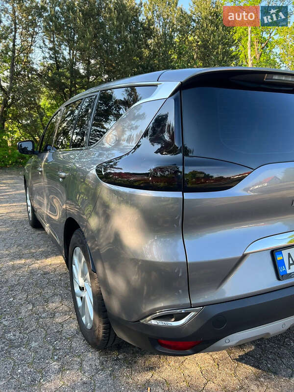 Минивэн Renault Espace 2015 в Краснограде фото 32 Минивэн Renault Espace 2015 в Краснограде