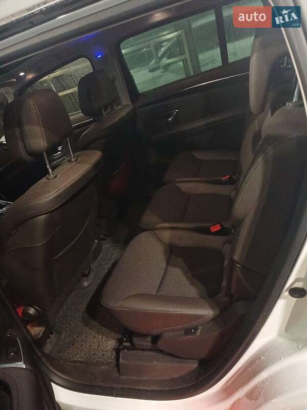 Мінівен Renault Espace 2016 в Житомирі