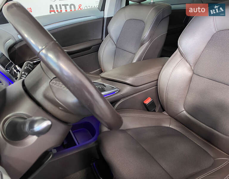 Минивэн Renault Espace 2016 в Львове