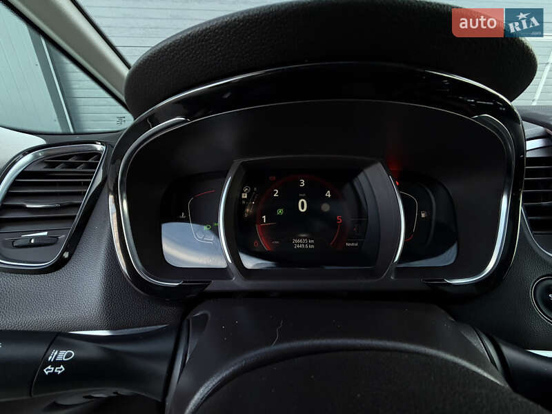 Мінівен Renault Espace 2016 в Дубні