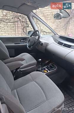 Минивэн Renault Espace 2004 в Черновцах