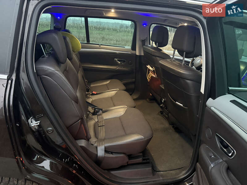 Мінівен Renault Espace 2015 в Києві