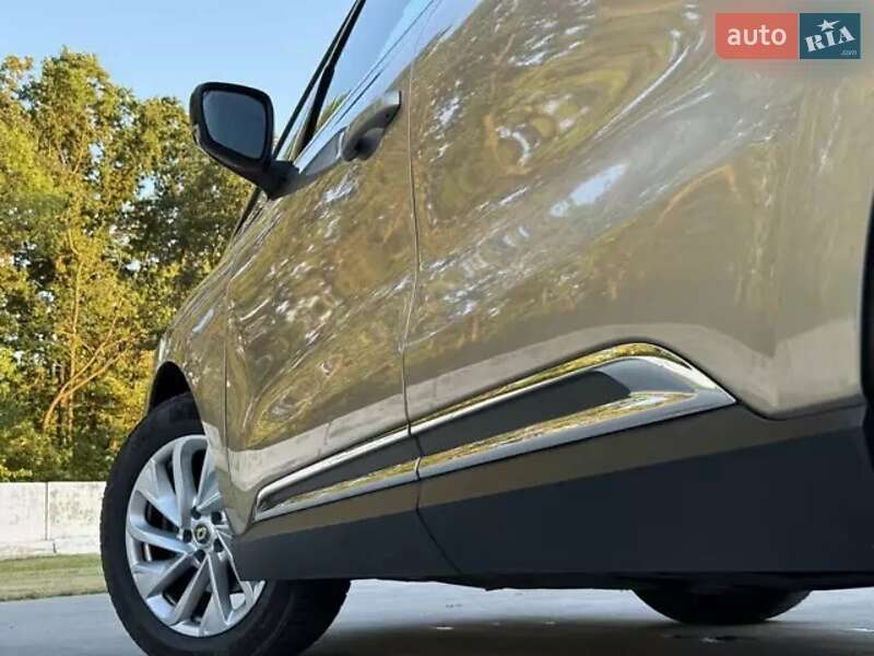 Минивэн Renault Espace 2015 в Черновцах