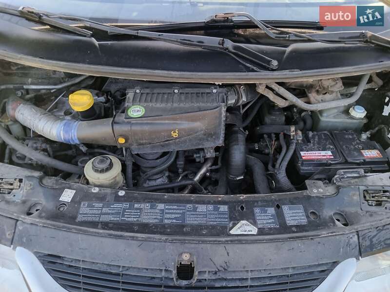 Минивэн Renault Espace 2001 в Луцке