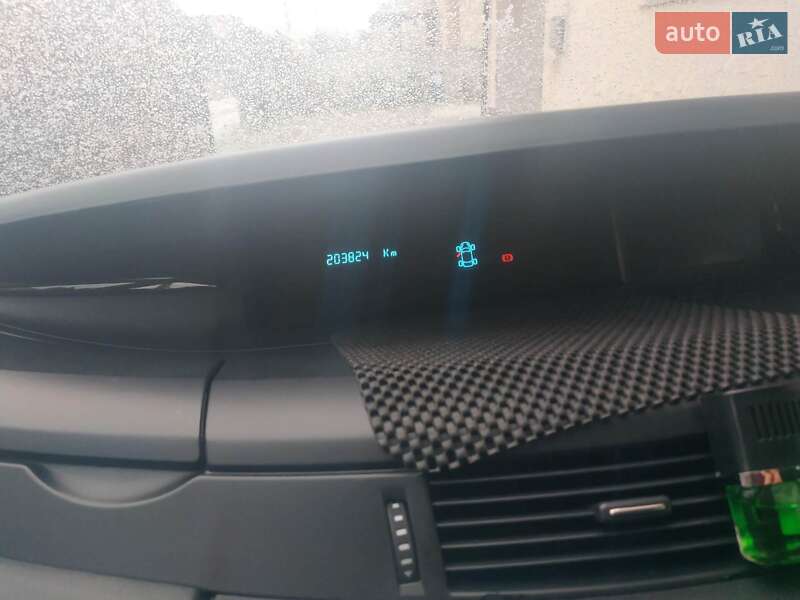 Мінівен Renault Espace 2011 в Львові фото 63 Мінівен Renault Espace 2011 в Львові