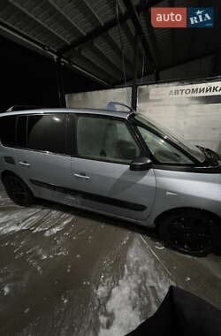 Минивэн Renault Espace 2003 в Здолбунове