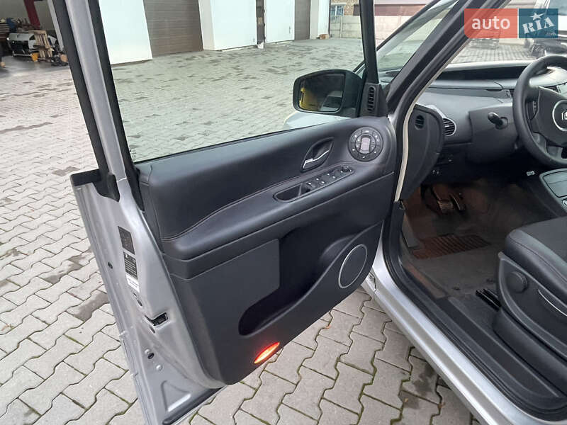 Мінівен Renault Espace 2010 в Рівному