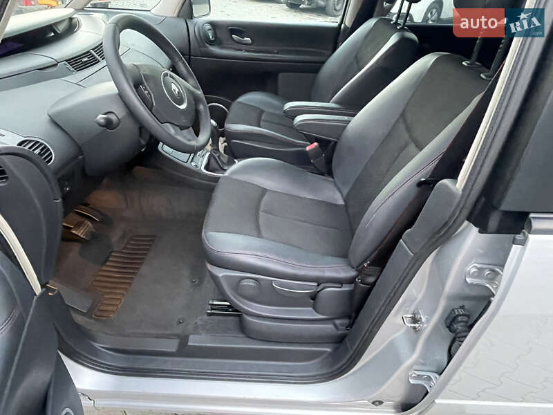 Мінівен Renault Espace 2010 в Рівному