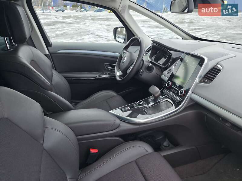 Мінівен Renault Espace 2015 в Дніпрі