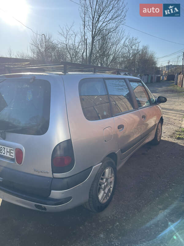 Минивэн Renault Espace 2002 в Ужгороде