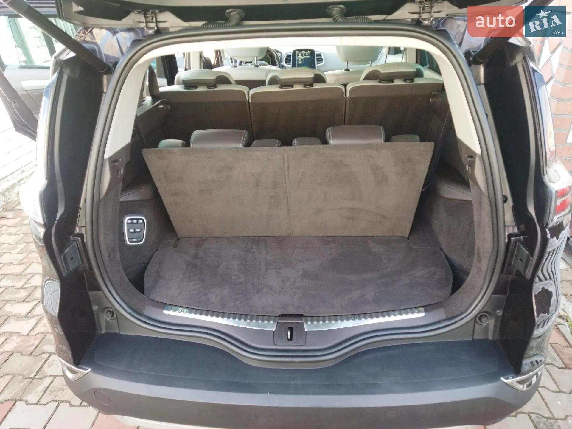 2018 Renault Espace - мініатюра 11