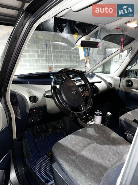 Мінівен Renault Espace 2004 в Тернополі