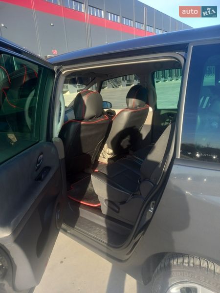 Мінівен Renault Espace 2004 в Перемишлянах