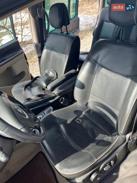 Мінівен Renault Espace 2006 в Збаражі