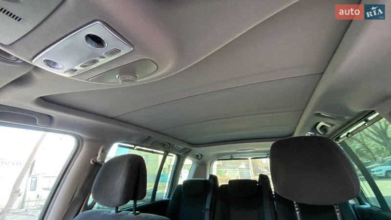 Мінівен Renault Espace 2006 в Дніпрі