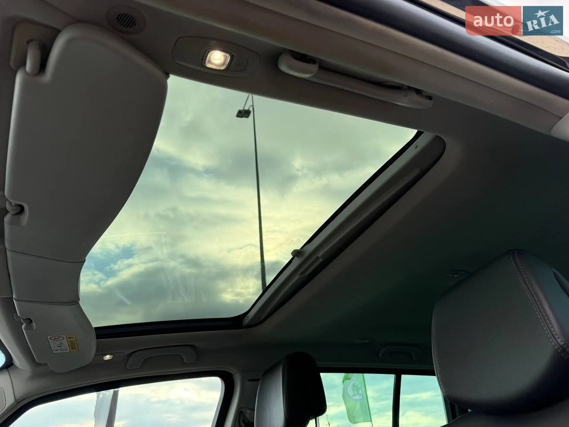 2016 Renault Espace - мініатюра 39