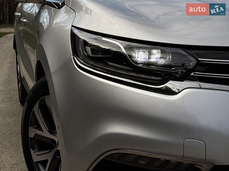 Минивэн Renault Espace 2017 в Белогородке
