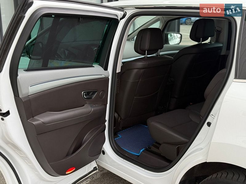 Мінівен Renault Espace 2015 в Києві
