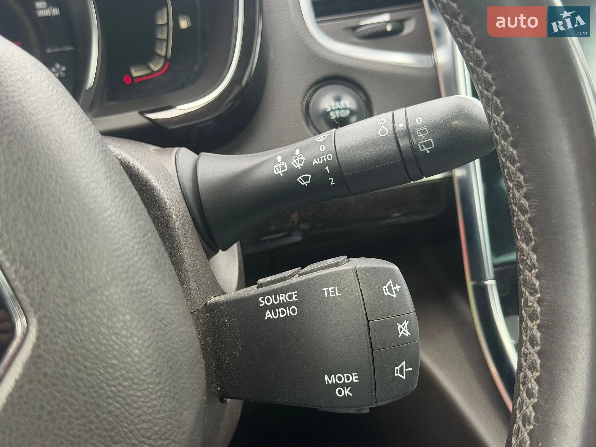2015 Renault Espace - мініатюра 30
