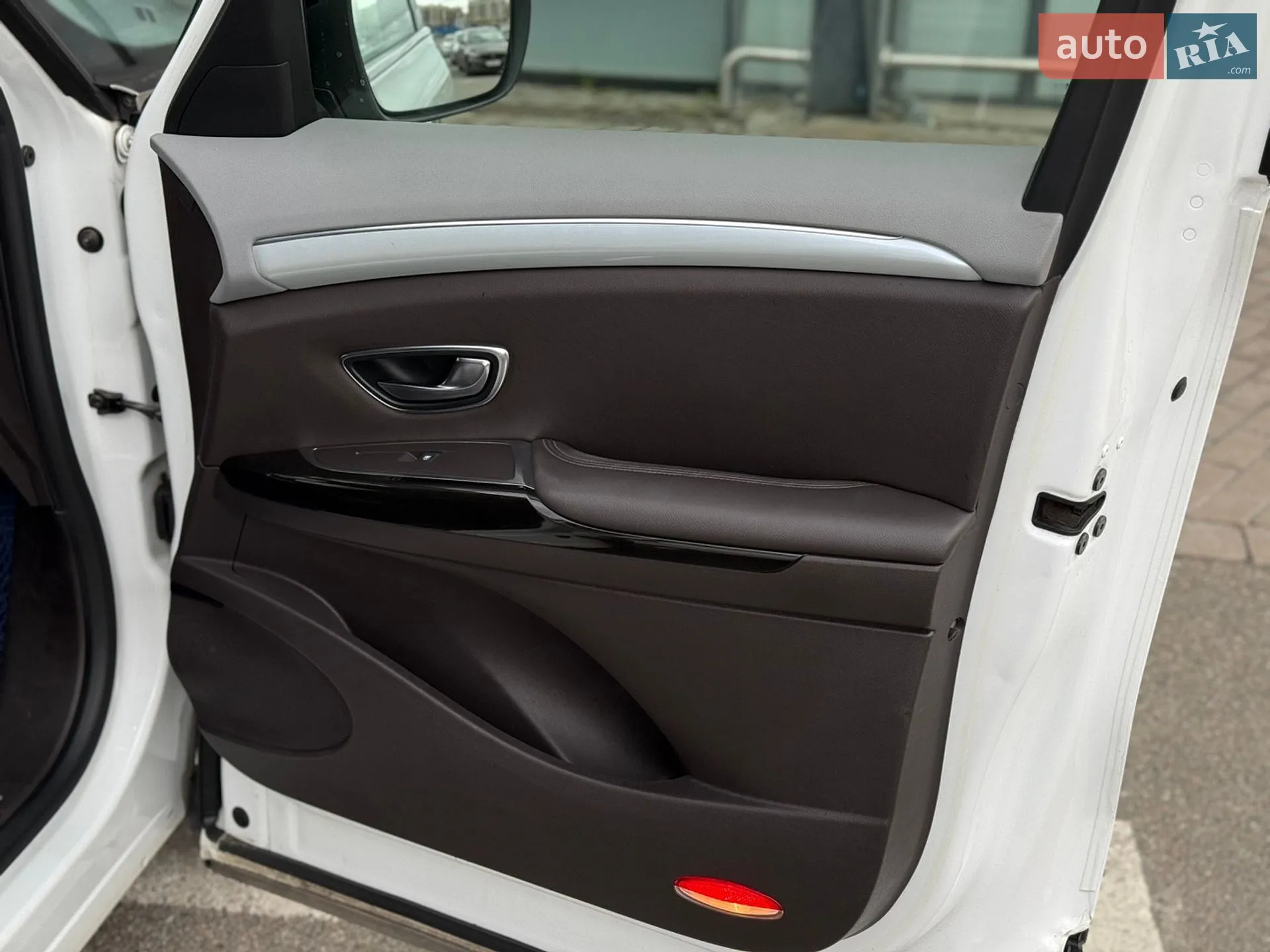 2015 Renault Espace - мініатюра 25