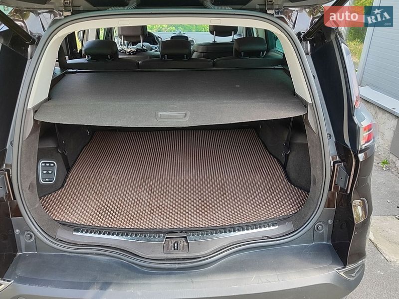 Минивэн Renault Espace 2015 в Киеве