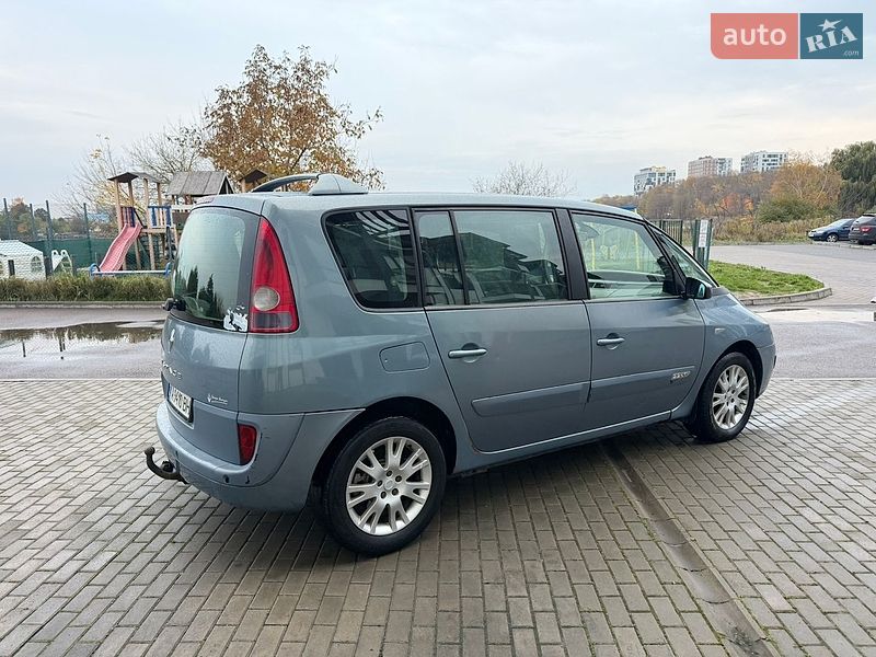 Минивэн Renault Espace 2006 в Ровно