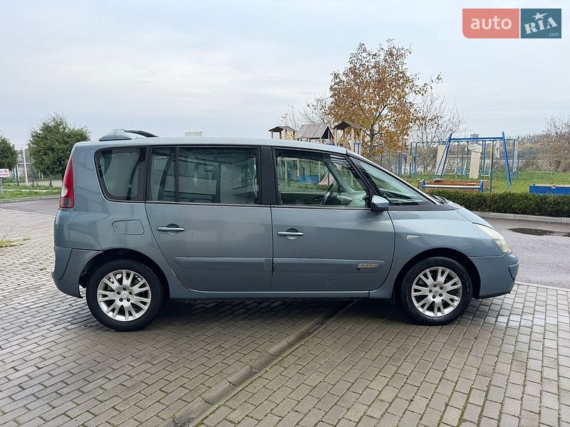Минивэн Renault Espace 2006 в Ровно