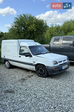 Грузовой фургон Renault Express 1995 в 