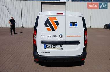 Грузовой фургон Renault Express 2022 в 