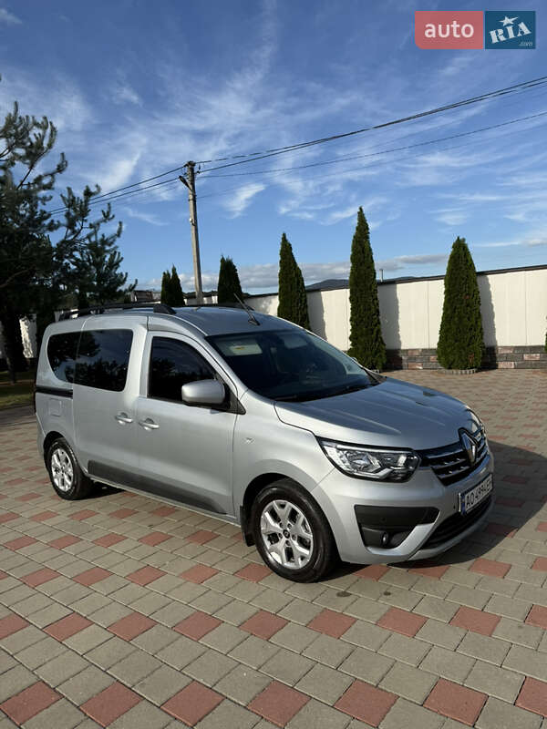 Минивэн Renault Express 2024 в Иршаве