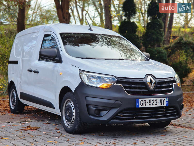 Грузовой фургон Renault Express 2023 в Дрогобыче