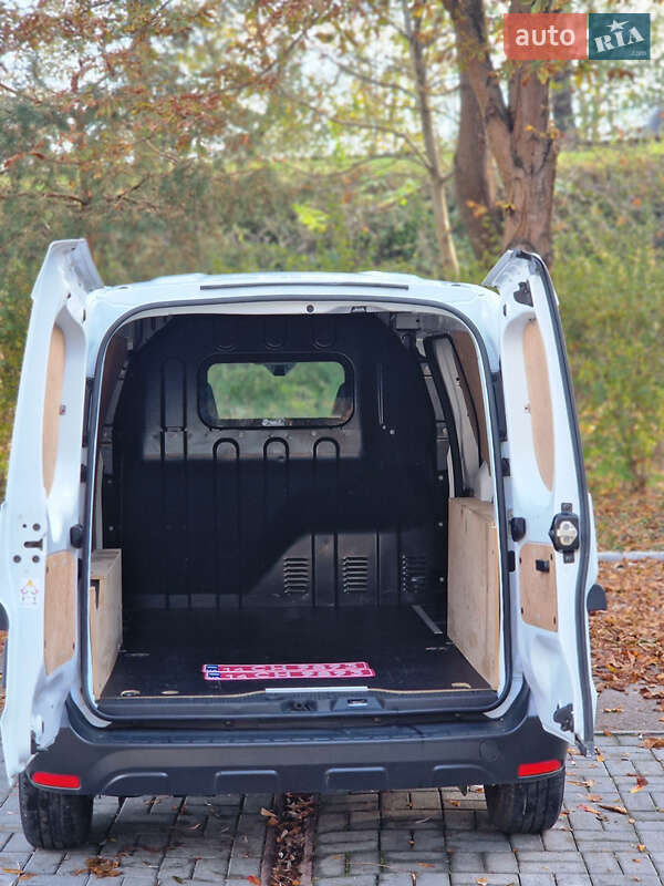 Грузовой фургон Renault Express 2023 в Дрогобыче