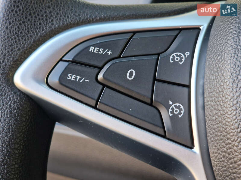 Грузовой фургон Renault Express 2023 в Дрогобыче