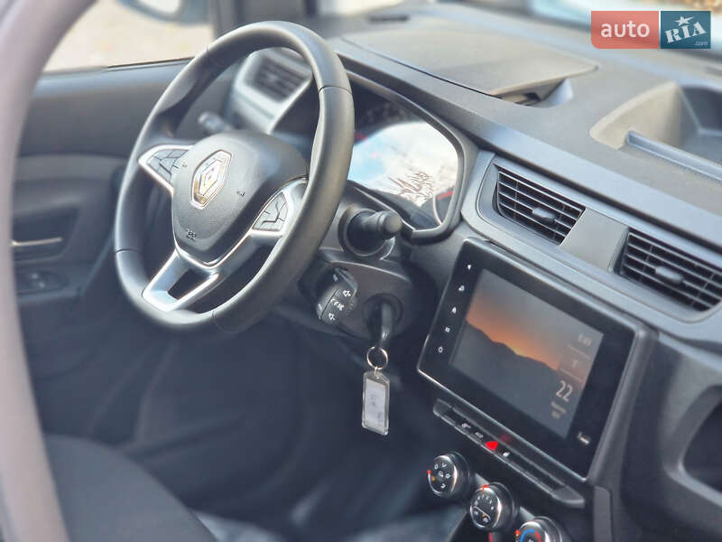 Грузовой фургон Renault Express 2023 в Дрогобыче