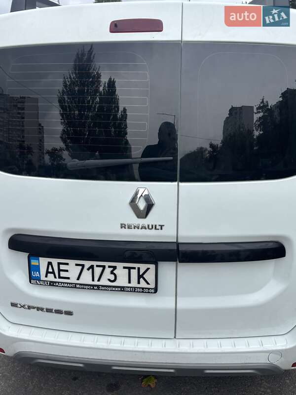 Минивэн Renault Express 2022 в Киеве фото 4 Минивэн Renault Express 2022 в Киеве