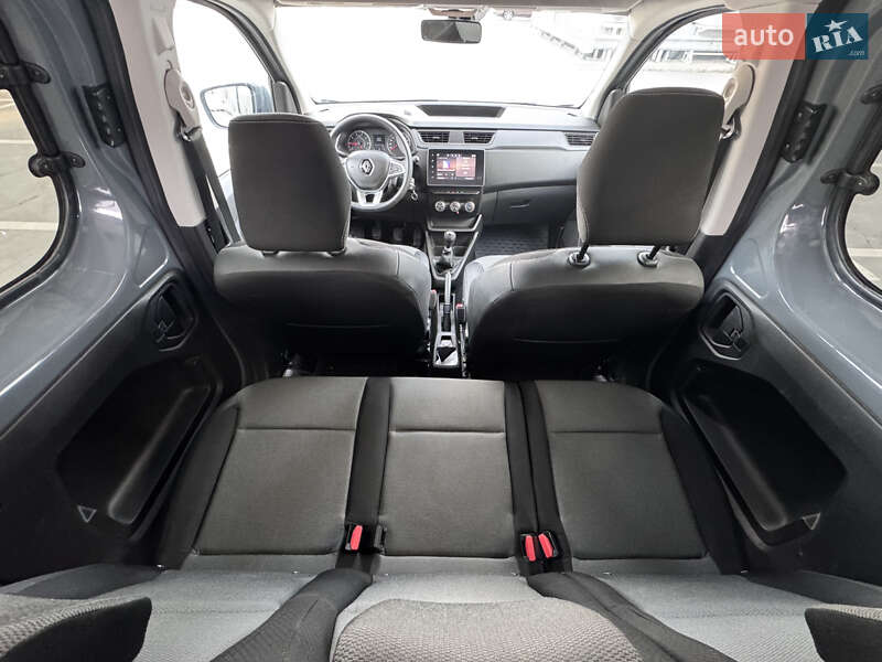 Минивэн Renault Express 2024 в Киеве