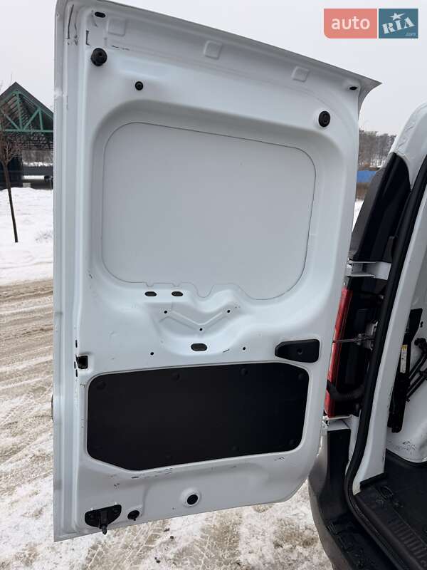 Вантажний фургон Renault Express 2023 в Ірпені