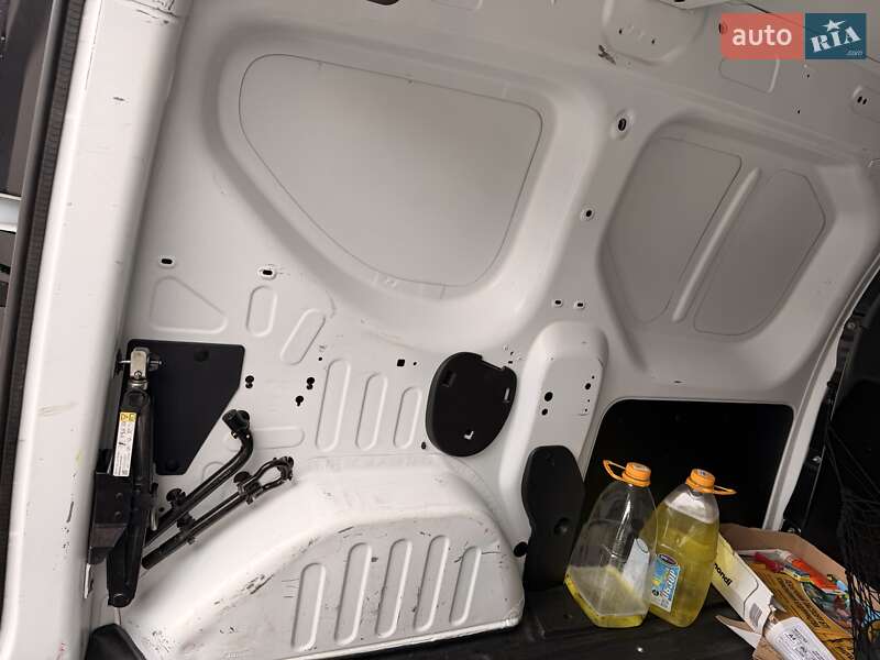 Вантажний фургон Renault Express 2023 в Ірпені