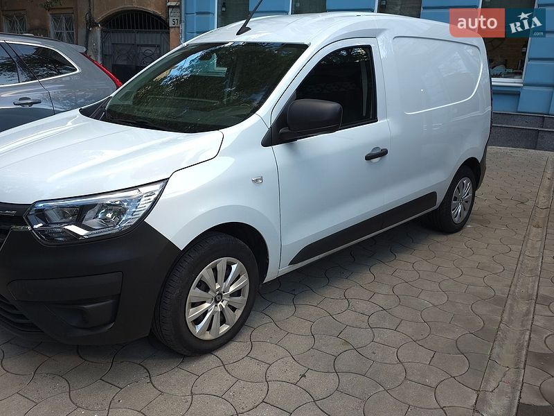 Грузовой фургон Renault Express 2023 в Одессе