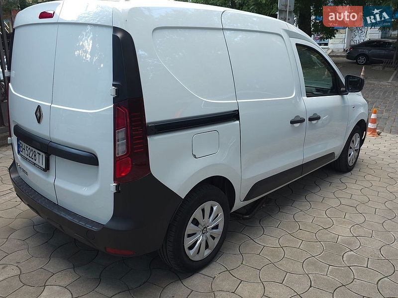 Грузовой фургон Renault Express 2023 в Одессе
