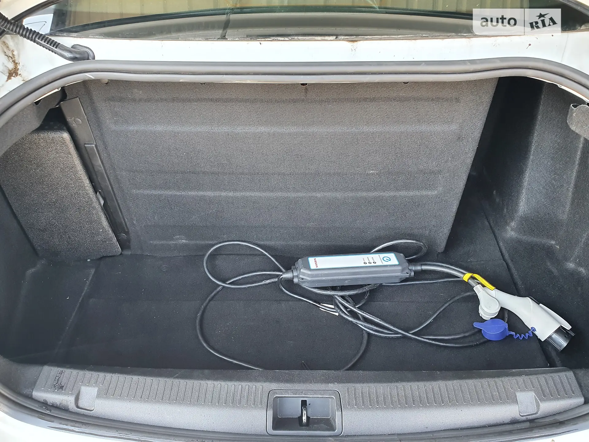2011 Renault Fluence - мініатюра 12