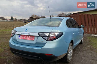 Седан Renault Fluence Z.E. 2012 в Рованцах