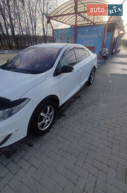 Седан Renault Fluence Z.E. 2013 в 