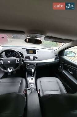 Седан Renault Fluence Z.E. 2011 в 